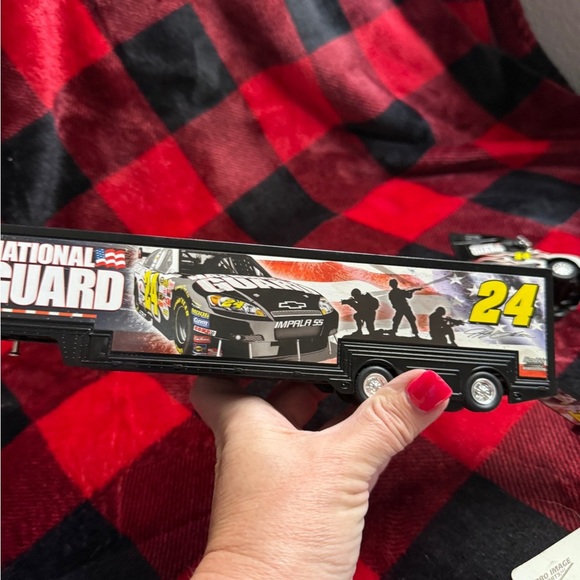 Vintage NASCAR Jeff Gordon #24 Lot Semi Truck, New Race Car, Dream Catcher - Picture 14 of 16